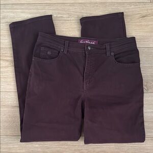 Gloria Vanderbilt Burgundy Jeans